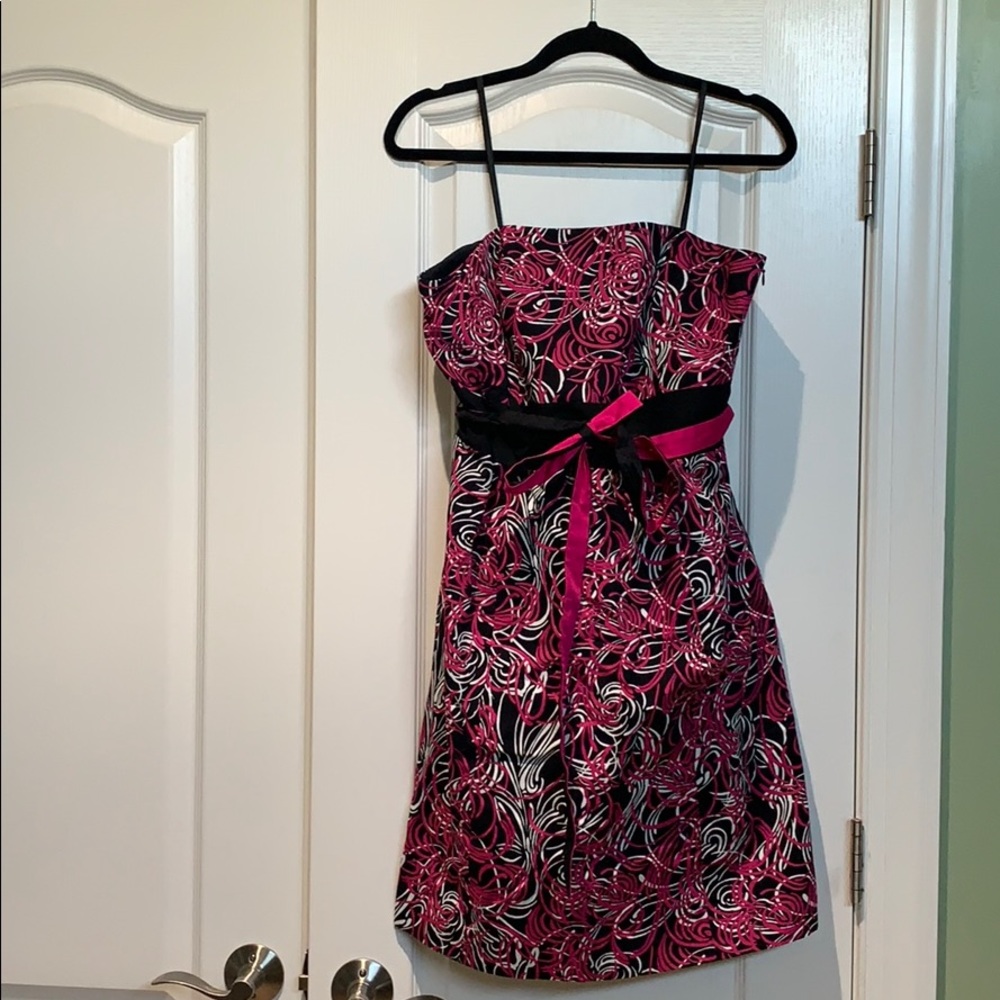 Strapless dress